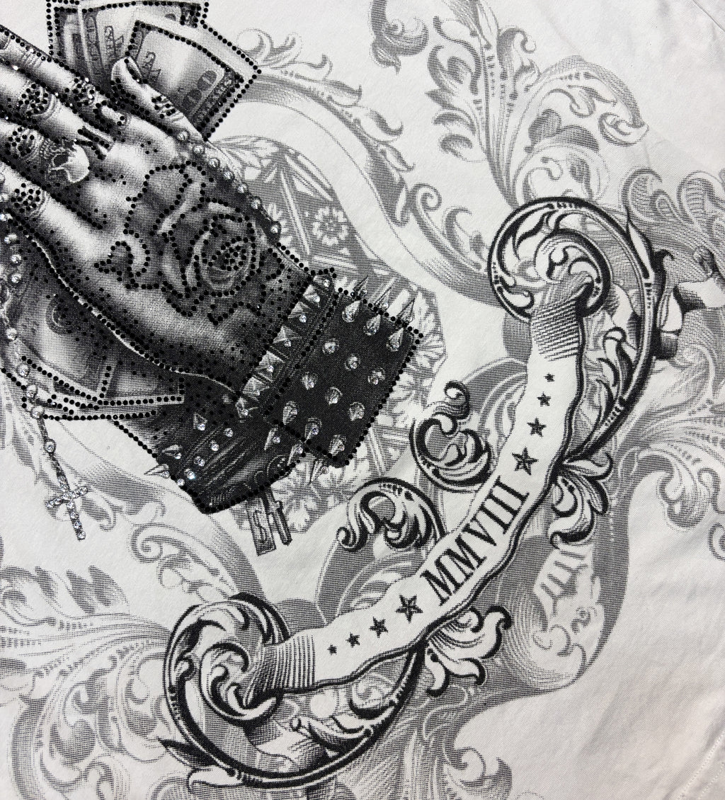 JAYLVIS and ARANCIA White Skull Rhinestone Tee