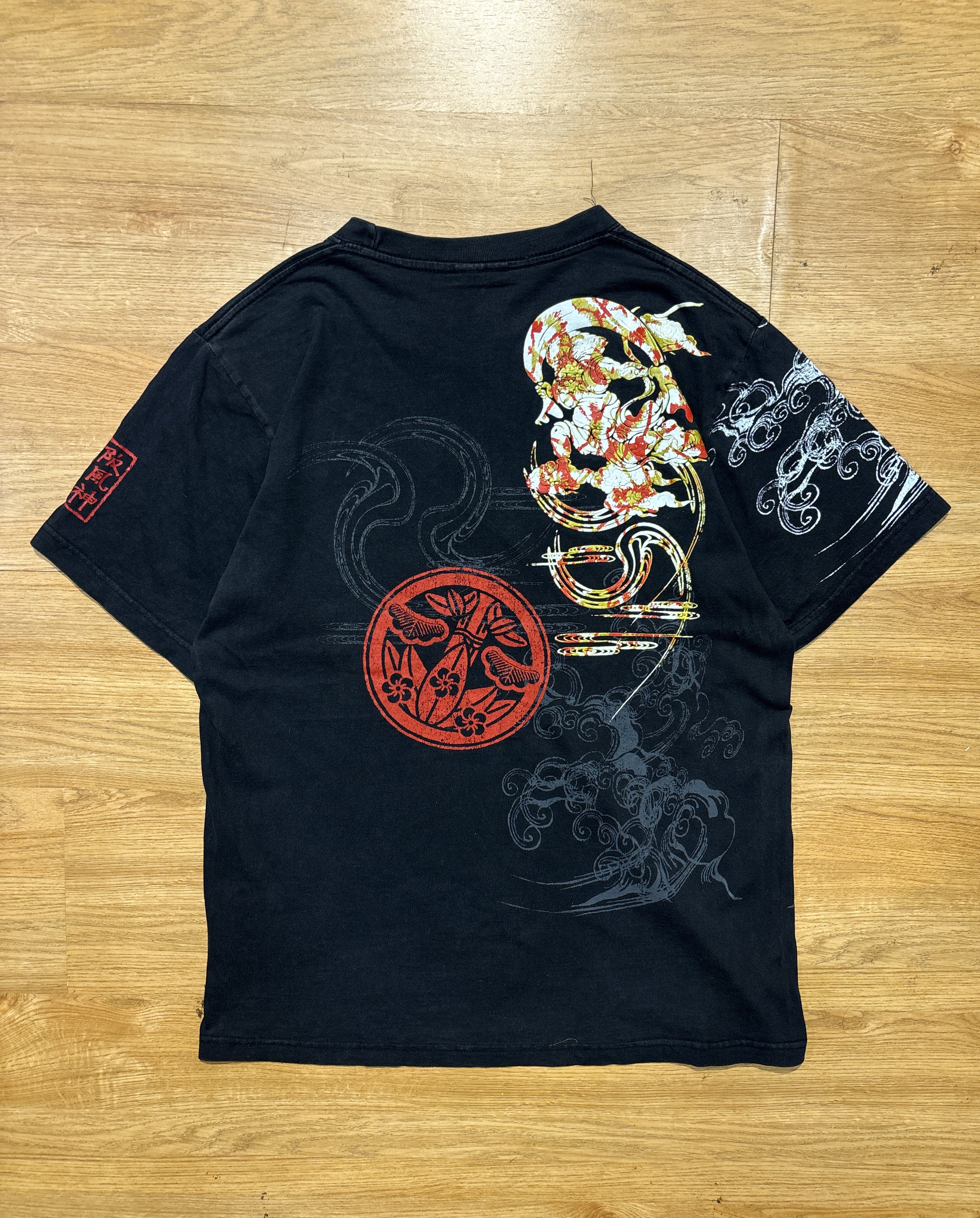 Big Train Vintage Japanese Dragon Graphic Black Tee