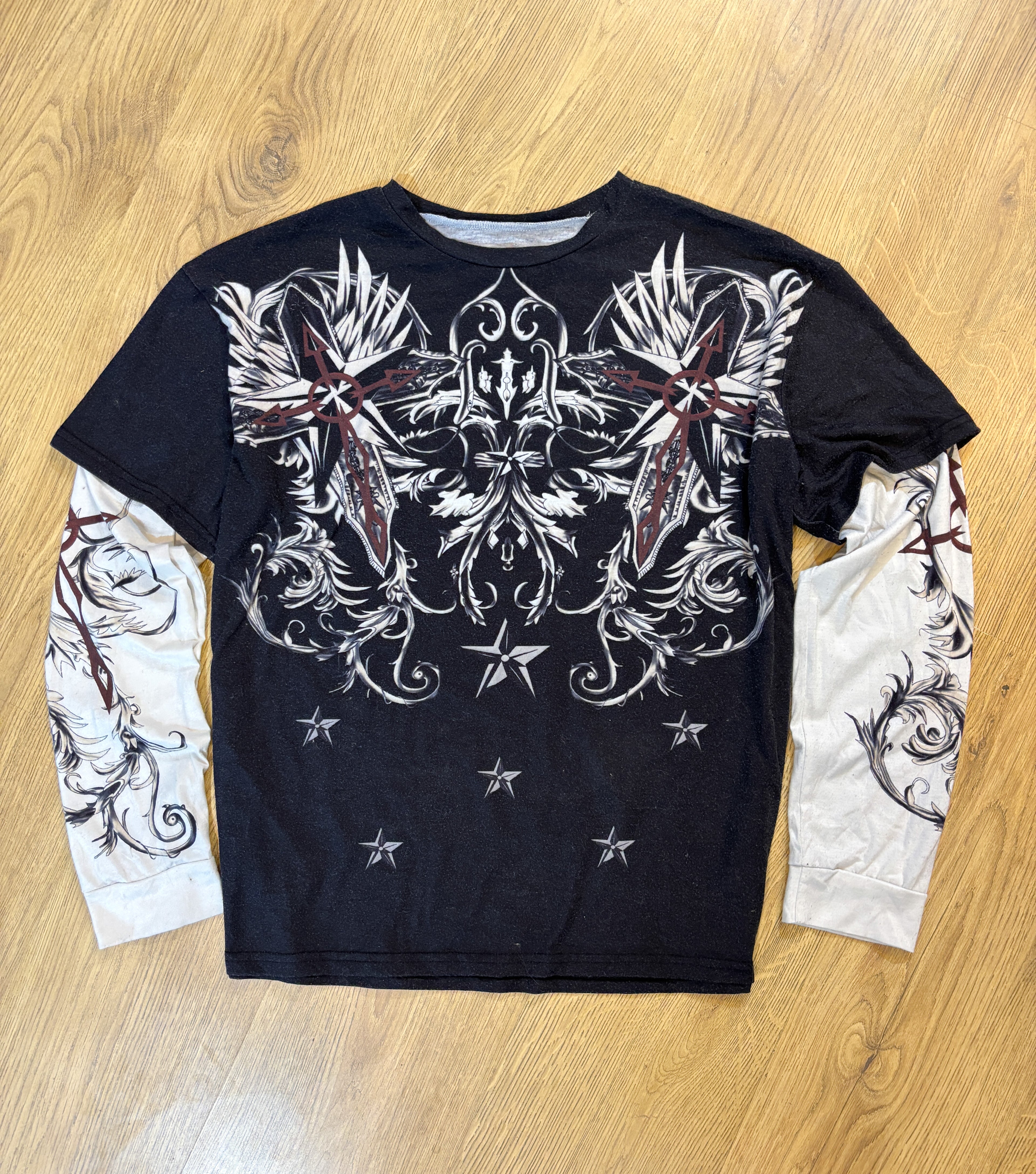 Doctor Sleeve Affliction Inspired Sleeve Printed Faded Black and White Star